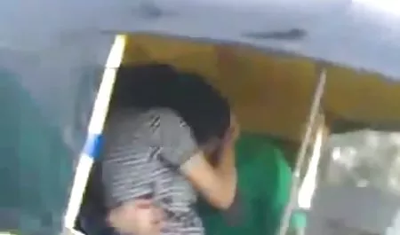 برخی از بچه ها ملوان همسر سابق به نام چلیسی آلن را تقلب سایت رسمی شهوانی می کنند