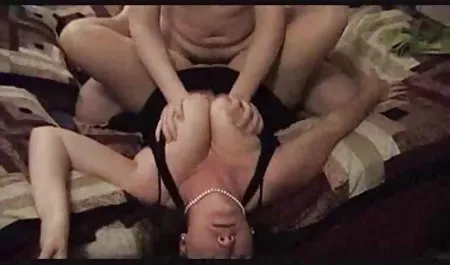 بانی از بند خود استفاده گالری سایت شهوانی می کند تا اینکه جفت گیری بیاید